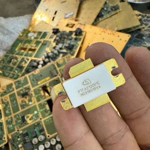 kim loại chứa vàng và kim loại quý 4
